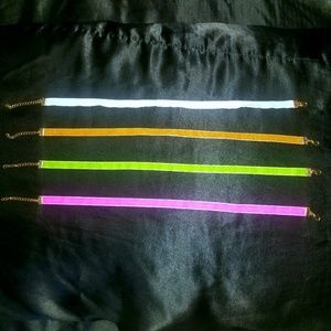 4 piece chokers